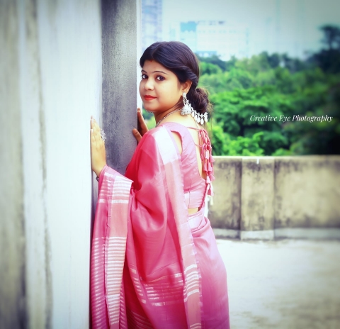 Creative Eyes Photography	