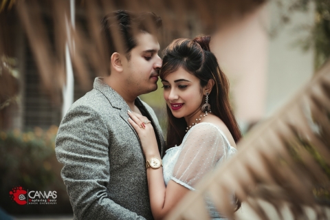 Canvas Capturing Souls