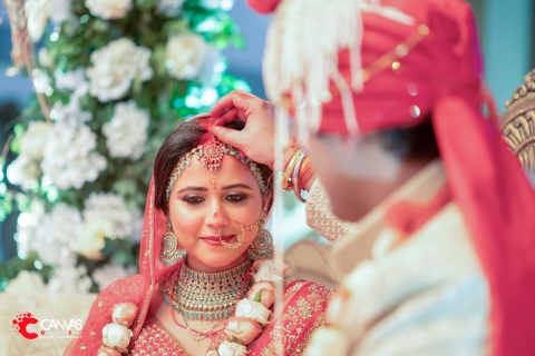 Canvas Capturing Souls