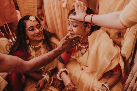 Golden Frame Wedding