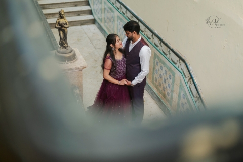 MUHURTO - A Moment Catcher